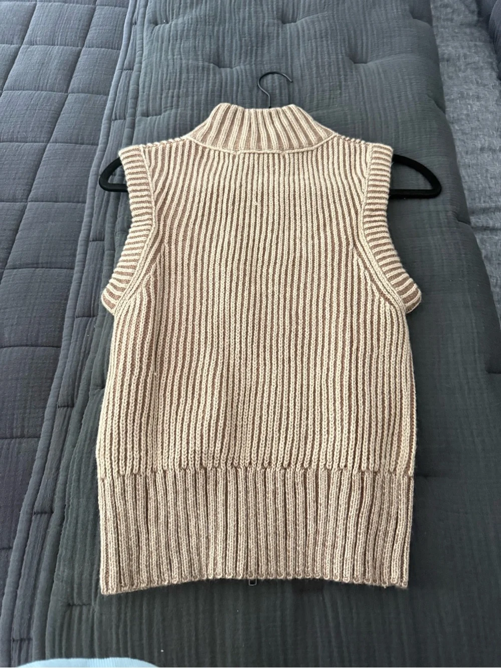 Mustard Seed Sleeveless Zip-Front V-Neck Sweater Vest - Beige